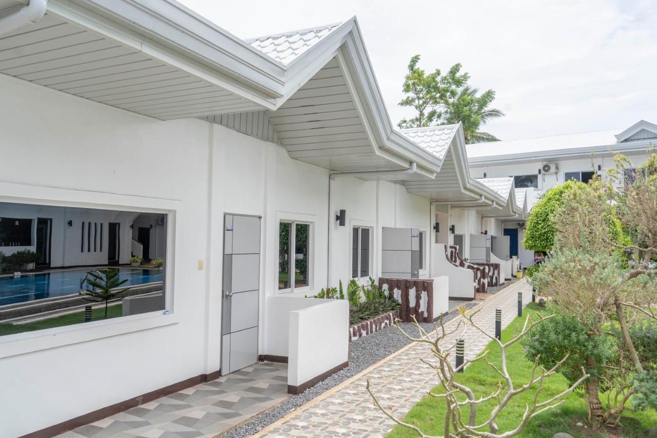 Adela Resort Panglao Extérieur photo